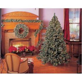 Christmas Tree with Pinecones