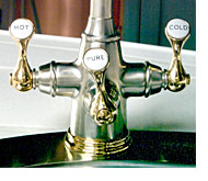 Sinks & Faucets