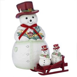 Tracy Porter Cookie Jar and Salt and Pepper Set
