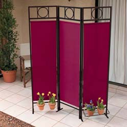 3-Panel Outdoor Screen