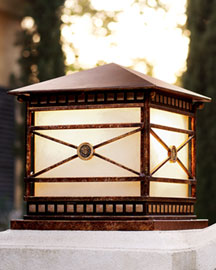 Boca Pointe Lantern
