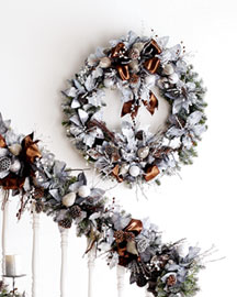 Metallic Wreath, Garland & Topiary