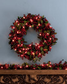 Pepperberry Wreath, Garland & Topiary