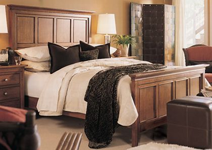 American View Classic Panel Bed
