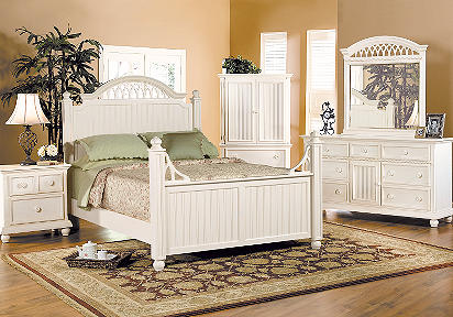 Cottage Cove White Poster 7 Pc King Bedroom