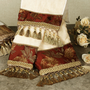 Harvest Manor Towels