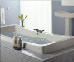 Jacuzzi Allusion Whirlpool Bath 6636