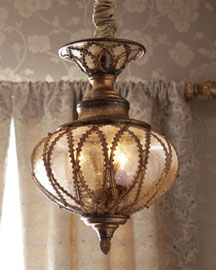 Sultana Pendant