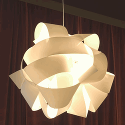 White Leonardo Pendant Light