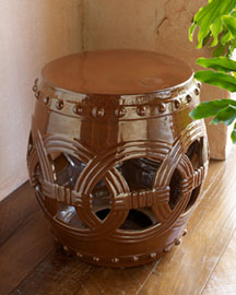Openwork Porcelain Garden Seat