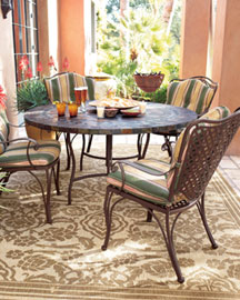 Outdoor Dining Furnishings