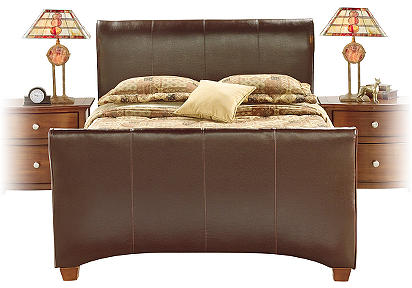 Santa Cruz Faux Leather 3 Pc Queen Bed