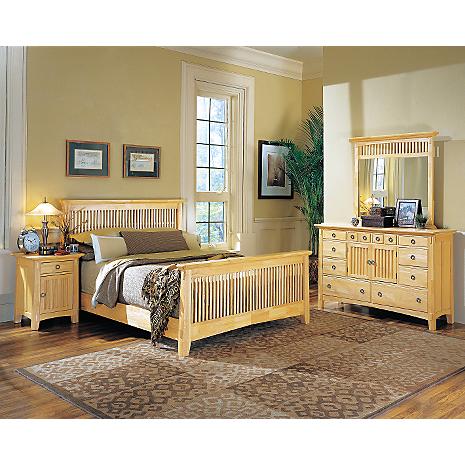 Arts & Crafts Natural Finish 5-PC King Bedroom Package
