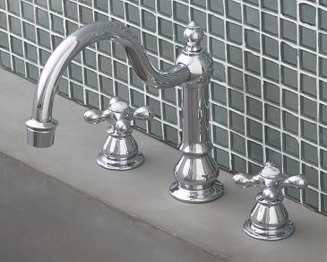 GOOSENECK ROMAN TUB SET