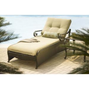 Kampar Woven Chaise Lounge