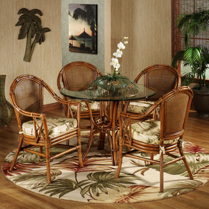 Maleko Dining Table & Chairs