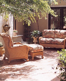 Villa Toscana Outdoor Lounge Chair