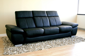 Black Leather Media Room Theatre Seating Sofa Loveseat Set