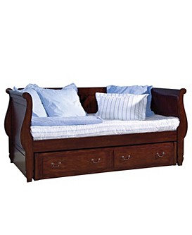 Cambridge Court Day Bed