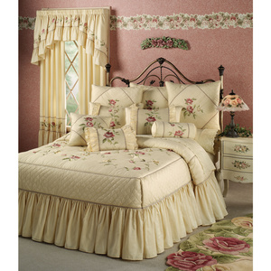 Garden Song Grande Bedspread Bedding