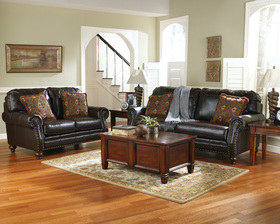 Grand Traditional Faux Leather Living Room Furniture Set