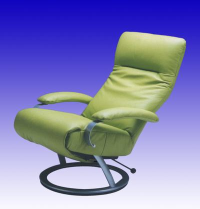 Kiri contemporary recliner