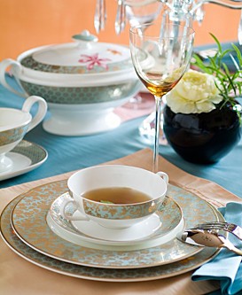 Villeroy & Boch “Aureus” Dinnerware Collection