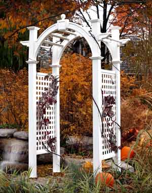Brookfield Arbor in White - Garden