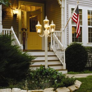 Cambridge Outdoor Patio Lamp