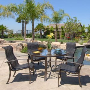 Escape Wicker Dining Set