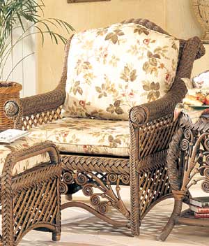 Gazebo Wicker Armchair w Cushions