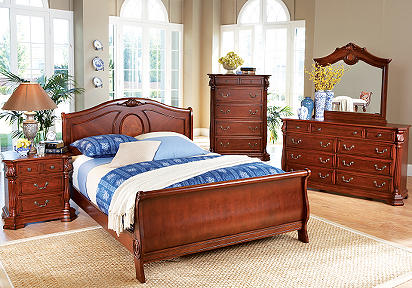 Lawford Sleigh 5 Pc King Bedroom