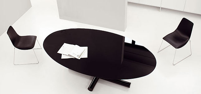 Surfer Oval Dining Table