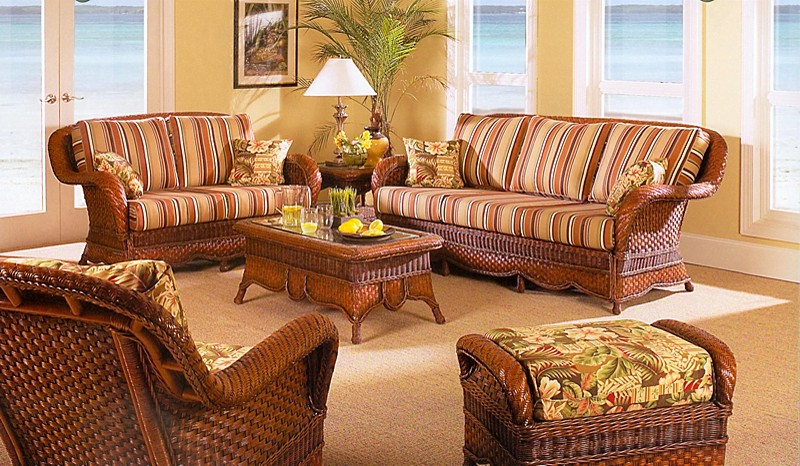 Autumn Breeze Living Collection