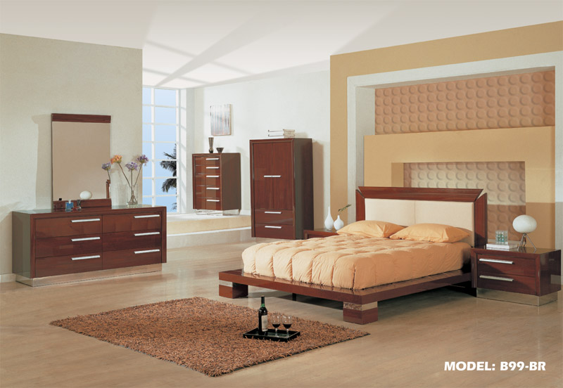Brown Contemporary Lacquer Platform Bed