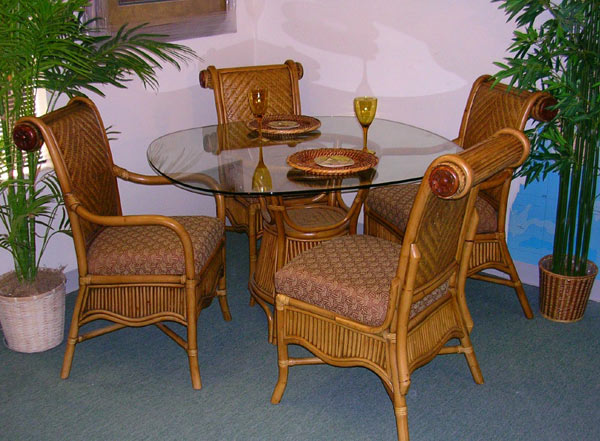 Marco Island Side Chair Dining Set