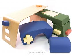 Modular Play Table by P’kolino