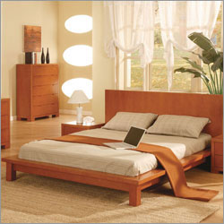 Seville Platform Bedroom Set in Cherry