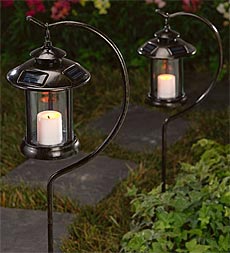 Solar Carriage Lantern