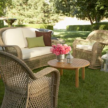 Vintage Garden Lounging Collection