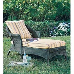 Wicker Chaise