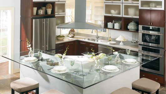 Blythe Cherry Cinnamon with Aluminum-Frame Top-Hinge Doors