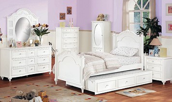 The Chantilly Collection