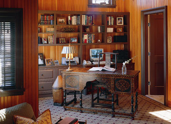 Luxurious Office Design