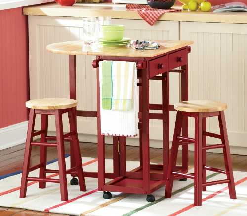 Kitchen Island with Stools