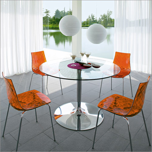 Planet Table with Ice Chairs
