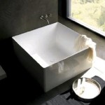 Colacril Rectangular Bathtub
