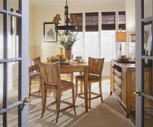 Antigua Gathering Dining Room Furniture Set
