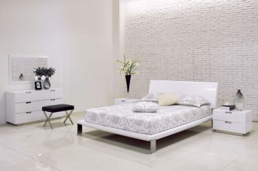 Lily White Queen Size Bed