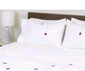 Field Day Berry Bedding